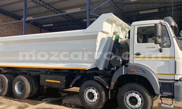 Comprar Usado DAF CF Branco Caminhão em Maputo em Maputo Comprar Usado DAF CF Branco Caminhão em Maputo em Maputo