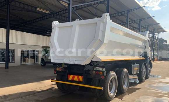 Comprar Usado DAF CF Branco Caminhão em Maputo em Maputo Comprar Usado DAF CF Branco Caminhão em Maputo em Maputo