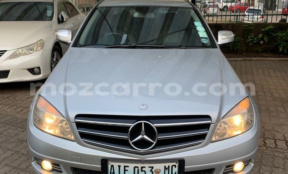 Buy Used Mercedes-Benz C-Classe Silver Car in Maputo in Maputo