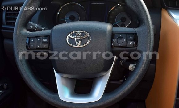Comprar Importar Toyota Fortuner Branco Carro em Import - Dubai em Cabo Delgado Comprar Importar Toyota Fortuner Branco Carro em Import - Dubai em Cabo Delgado