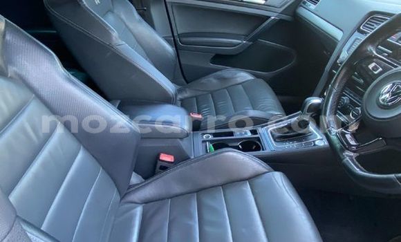 Comprar Usado Volkswagen Golf R Azul Carro em Maputo em Maputo Comprar Usado Volkswagen Golf R Azul Carro em Maputo em Maputo