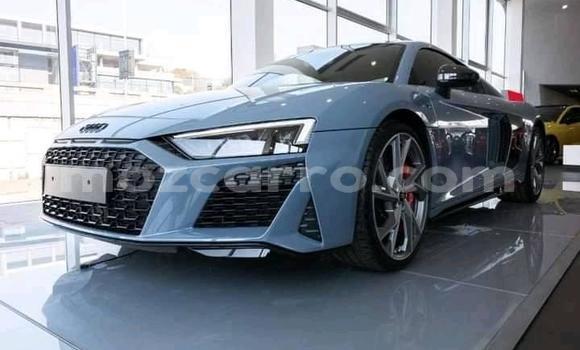 Comprar Usado Audi R8 Prata Carro em Maputo em Maputo Comprar Usado Audi R8 Prata Carro em Maputo em Maputo