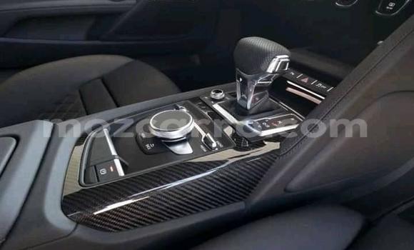Comprar Usado Audi R8 Prata Carro em Maputo em Maputo Comprar Usado Audi R8 Prata Carro em Maputo em Maputo