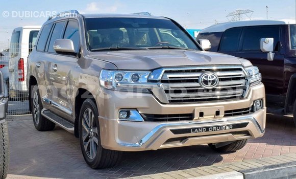 Comprar Importar Toyota Land Cruiser De outros Carro em Import - Dubai em Cabo Delgado Comprar Importar Toyota Land Cruiser De outros Carro em Import - Dubai em Cabo Delgado