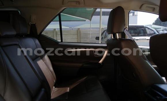Comprar Usado Toyota Fortuner Castanho Carro em Maputo em Maputo Comprar Usado Toyota Fortuner Castanho Carro em Maputo em Maputo