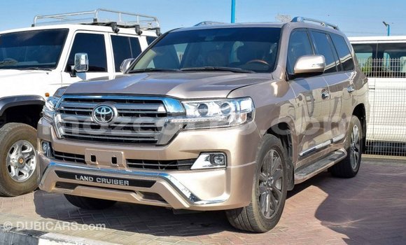 Comprar Importar Toyota Land Cruiser De outros Carro em Import - Dubai em Cabo Delgado Comprar Importar Toyota Land Cruiser De outros Carro em Import - Dubai em Cabo Delgado