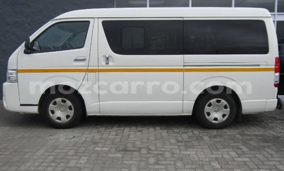 Comprar Usado Toyota Grand HiAce Branco Carro em Maputo em Maputo Comprar Usado Toyota Grand HiAce Branco Carro em Maputo em Maputo