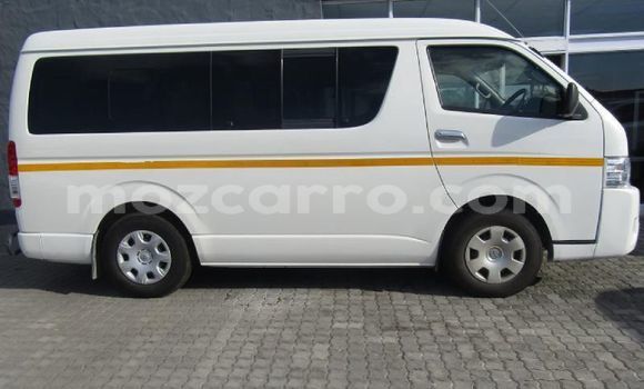 Comprar Usado Toyota Grand HiAce Branco Carro em Maputo em Maputo Comprar Usado Toyota Grand HiAce Branco Carro em Maputo em Maputo