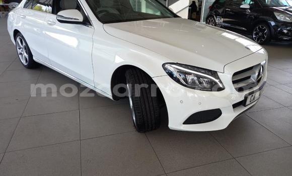 Comprar Usado Mercedes-Benz E-Classe Branco Carro em Maputo em Maputo Comprar Usado Mercedes-Benz E-Classe Branco Carro em Maputo em Maputo