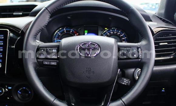 Comprar Usado Toyota Hilux Branco Carro em Maputo em Maputo Comprar Usado Toyota Hilux Branco Carro em Maputo em Maputo