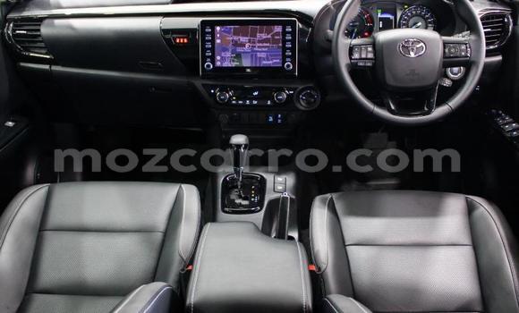 Comprar Usado Toyota Hilux Branco Carro em Maputo em Maputo Comprar Usado Toyota Hilux Branco Carro em Maputo em Maputo