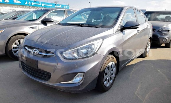 Comprar Importar Hyundai Accent De outros Carro em Import - Dubai em Cabo Delgado Comprar Importar Hyundai Accent De outros Carro em Import - Dubai em Cabo Delgado