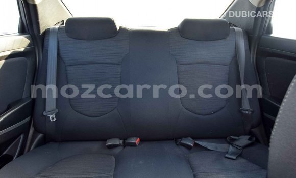 Comprar Importar Hyundai Accent De outros Carro em Import - Dubai em Cabo Delgado Comprar Importar Hyundai Accent De outros Carro em Import - Dubai em Cabo Delgado