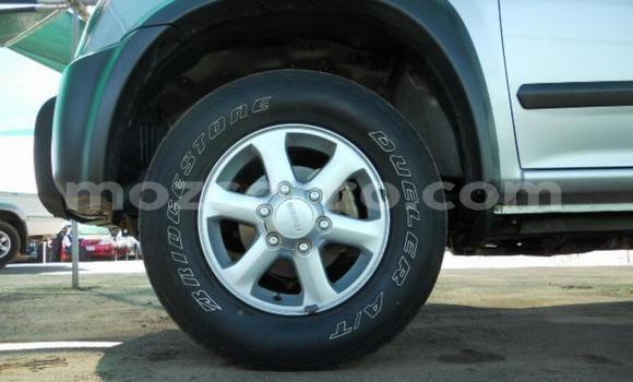 Comprar Usado Isuzu KB Prata Carro em Maputo em Maputo Comprar Usado Isuzu KB Prata Carro em Maputo em Maputo