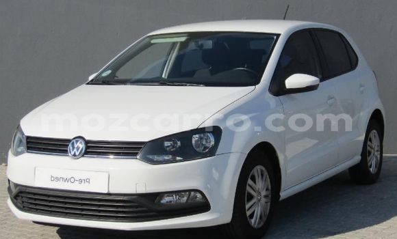 Nunua Ilio tumika Volkswagen Polo Nyeupe Gari ndani ya Balama nchini Cabo Delgado Nunua Ilio tumika Volkswagen Polo Nyeupe Gari ndani ya Balama nchini Cabo Delgado