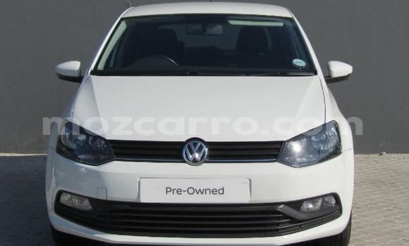 Nunua Ilio tumika Volkswagen Polo Nyeupe Gari ndani ya Balama nchini Cabo Delgado Nunua Ilio tumika Volkswagen Polo Nyeupe Gari ndani ya Balama nchini Cabo Delgado