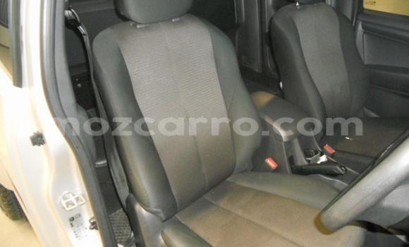 Comprar Usado Isuzu KB Prata Carro em Maputo em Maputo Comprar Usado Isuzu KB Prata Carro em Maputo em Maputo
