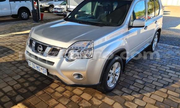 Buy Used Nissan X-Trail Silver Car in Maputo in Maputo Buy Used Nissan X-Trail Silver Car in Maputo in Maputo