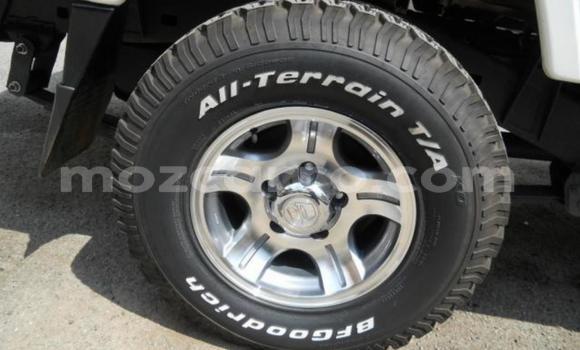 Comprar Usado Toyota Land Cruiser Branco Carro em Maputo em Maputo Comprar Usado Toyota Land Cruiser Branco Carro em Maputo em Maputo