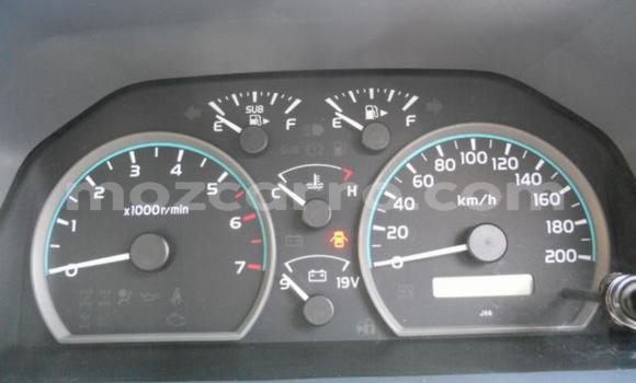 Comprar Usado Toyota Land Cruiser Branco Carro em Maputo em Maputo Comprar Usado Toyota Land Cruiser Branco Carro em Maputo em Maputo