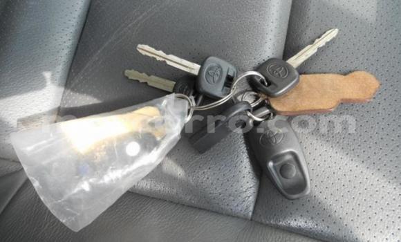 Comprar Usado Toyota Land Cruiser Branco Carro em Maputo em Maputo Comprar Usado Toyota Land Cruiser Branco Carro em Maputo em Maputo