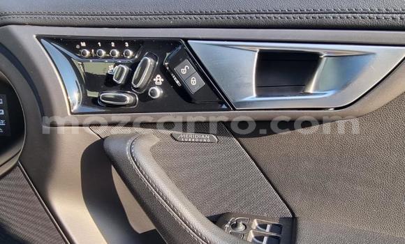Comprar Usado Jaguar F-Pace Branco Carro em Maputo em Maputo Comprar Usado Jaguar F-Pace Branco Carro em Maputo em Maputo