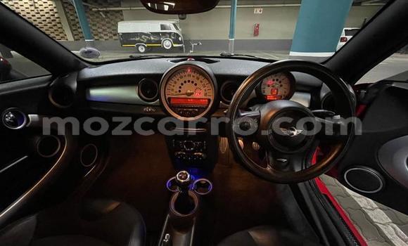 Tenga Tsaru Mini Cooper S clubman Tsvuku Mota in Maputo in Maputo Tenga Tsaru Mini Cooper S clubman Tsvuku Mota in Maputo in Maputo