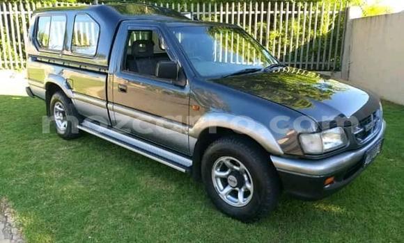 Nunua Ilio tumika Isuzu KB Fedha Gari ndani ya Maputo nchini Maputo Nunua Ilio tumika Isuzu KB Fedha Gari ndani ya Maputo nchini Maputo