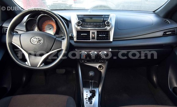 Comprar Importar Toyota Yaris Preto Carro em Import - Dubai em Cabo Delgado Comprar Importar Toyota Yaris Preto Carro em Import - Dubai em Cabo Delgado
