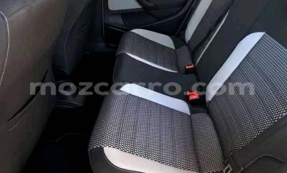 Nunua Ilio tumika Volkswagen Polo Fedha Gari ndani ya Maputo nchini Maputo Nunua Ilio tumika Volkswagen Polo Fedha Gari ndani ya Maputo nchini Maputo