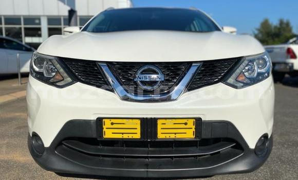 Buy Used Nissan Qashqai White Car in Maputo in Maputo Buy Used Nissan Qashqai White Car in Maputo in Maputo