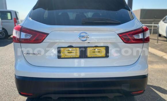Buy Used Nissan Qashqai White Car in Maputo in Maputo Buy Used Nissan Qashqai White Car in Maputo in Maputo