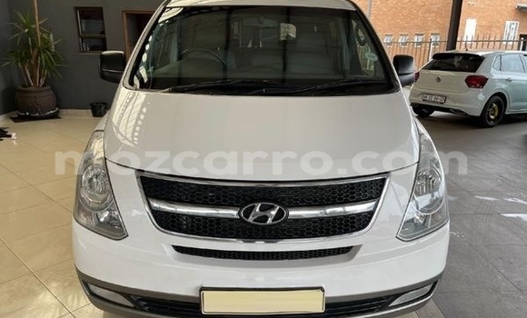 Comprar Usado Hyundai H1 Branco Carro em Maputo em Maputo Comprar Usado Hyundai H1 Branco Carro em Maputo em Maputo