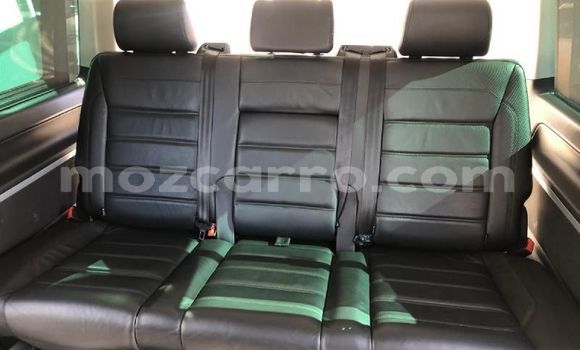 Comprar Usado Volkswagen Caravelle Branco Carro em Maputo em Maputo Comprar Usado Volkswagen Caravelle Branco Carro em Maputo em Maputo