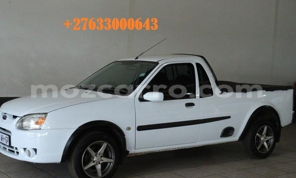 Comprar Usado Ford Consul Branco Carro em Maputo em Maputo Comprar Usado Ford Consul Branco Carro em Maputo em Maputo