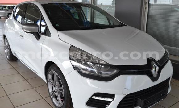 Tenga Tsaru Renault Clio Chena Mota in Maputo in Maputo Tenga Tsaru Renault Clio Chena Mota in Maputo in Maputo