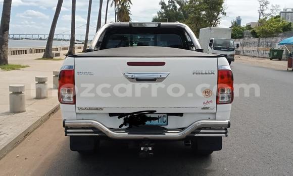 Nunua Ilio tumika Toyota Hiluxe Revo Nyeupe Gari ndani ya Maputo nchini Maputo Nunua Ilio tumika Toyota Hiluxe Revo Nyeupe Gari ndani ya Maputo nchini Maputo