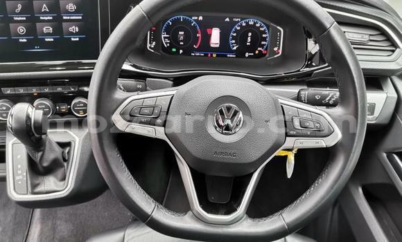 Comprar Usado Volkswagen Caravelle Azul Carro em Maputo em Maputo Comprar Usado Volkswagen Caravelle Azul Carro em Maputo em Maputo