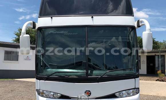 Comprar Usado Volvo F4 Branco Caminhão em Maputo em Maputo Comprar Usado Volvo F4 Branco Caminhão em Maputo em Maputo