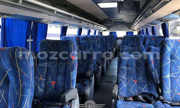 Comprar Usado Volvo F4 Branco Caminhão em Maputo em Maputo Comprar Usado Volvo F4 Branco Caminhão em Maputo em Maputo