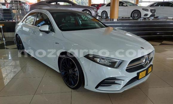 Comprar Usado Mercedes‒Benz A-Class Vermelho Carro em Maputo em Maputo Comprar Usado Mercedes‒Benz A-Class Vermelho Carro em Maputo em Maputo