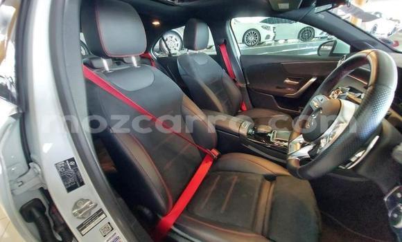 Comprar Usado Mercedes‒Benz A-Class Vermelho Carro em Maputo em Maputo Comprar Usado Mercedes‒Benz A-Class Vermelho Carro em Maputo em Maputo