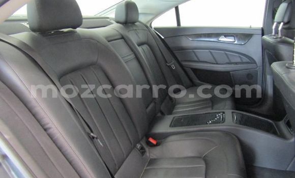 Comprar Usado Mercedes‒Benz CLS-klasse Prata Carro em Maputo em Maputo Comprar Usado Mercedes‒Benz CLS-klasse Prata Carro em Maputo em Maputo