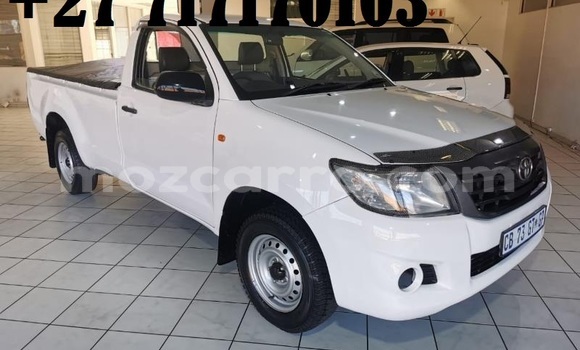Comprar Usado Toyota Hilux Branco Carro em Maputo em Maputo Comprar Usado Toyota Hilux Branco Carro em Maputo em Maputo