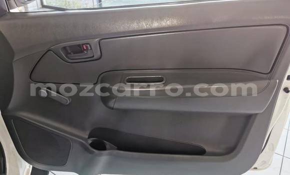 Comprar Usado Toyota Hilux Branco Carro em Maputo em Maputo Comprar Usado Toyota Hilux Branco Carro em Maputo em Maputo