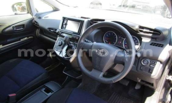 Comprar Usado Toyota Wish Preto Carro em Maputo em Maputo Comprar Usado Toyota Wish Preto Carro em Maputo em Maputo