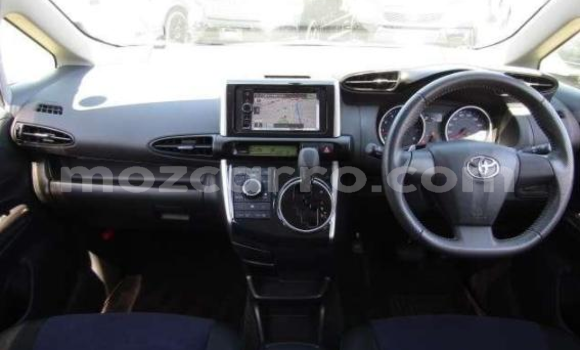 Comprar Usado Toyota Wish Preto Carro em Maputo em Maputo Comprar Usado Toyota Wish Preto Carro em Maputo em Maputo