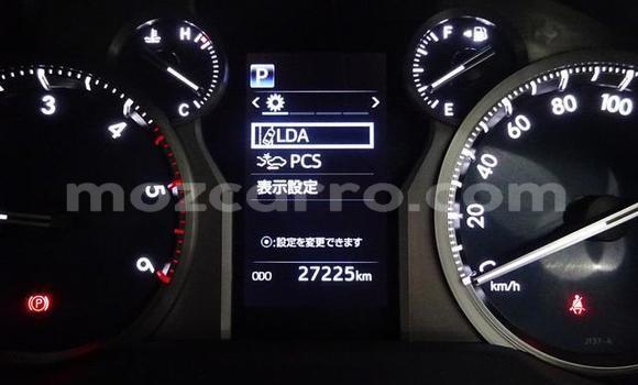 Buy Used Toyota Land Cruiser Prado White Car in Maputo in Maputo Buy Used Toyota Land Cruiser Prado White Car in Maputo in Maputo