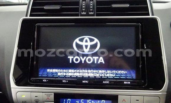 Buy Used Toyota Land Cruiser Prado White Car in Maputo in Maputo Buy Used Toyota Land Cruiser Prado White Car in Maputo in Maputo