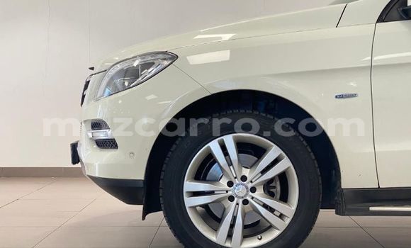 Buy Used Mercedes‒Benz ML-Class White Car in Maputo in Maputo Buy Used Mercedes‒Benz ML-Class White Car in Maputo in Maputo
